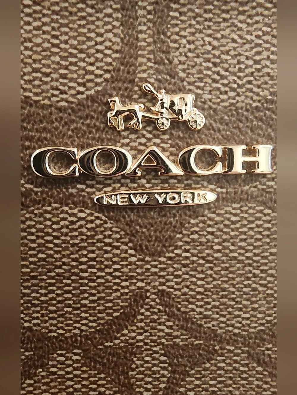 Authentic Coach Signature Canvas North/South Crossbody Bag (F35940)